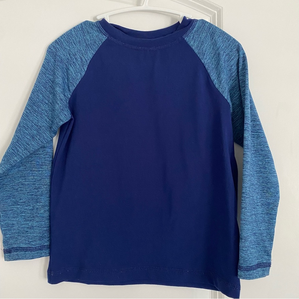 🟧$3 ADD-ON🟧 JOE FRESH • 2T • active, long sleeve top